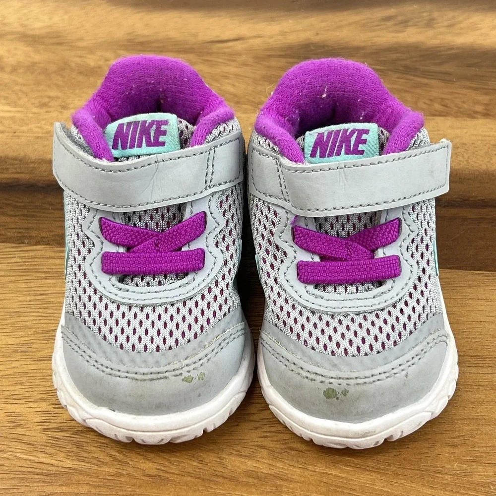 Baby Girls Nike Flex Experience 4 Gray Athletic Slip On Sneakers Shoes‎ Size 2 C